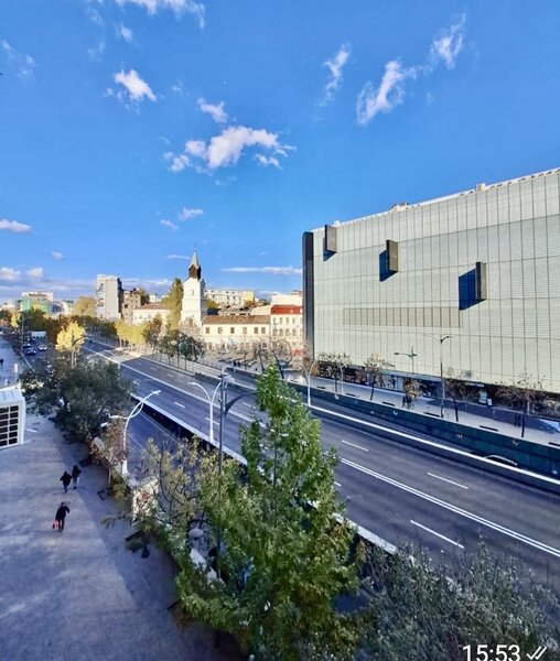 Unirii, ultracentral, vis-a-vis de Cocor, B-dul Bratianu, comision 0%.