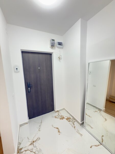 Unirii, ultracentral, vis-a-vis de Cocor, B-dul Bratianu, comision 0%.